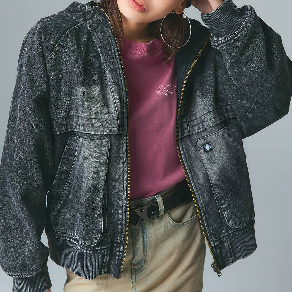 ���å��������� ��ǥ����� ĹµT����� ����t xgirl FACE���� �ȥåץ� ���ȥ꡼�ȿ͵��֥��� X-girl  | PIGMENT DYED FACE AND LOGO SQUARE PATCH L/S TEE��105261011004��