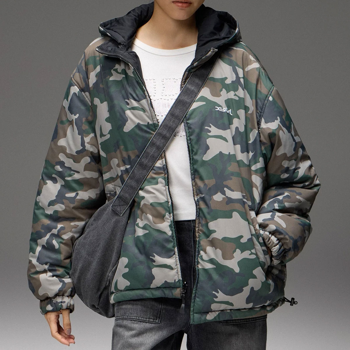 X-GIRL  | FACE EMBROIDERED PATCH REVERSIBLE JACKET��105263021003��