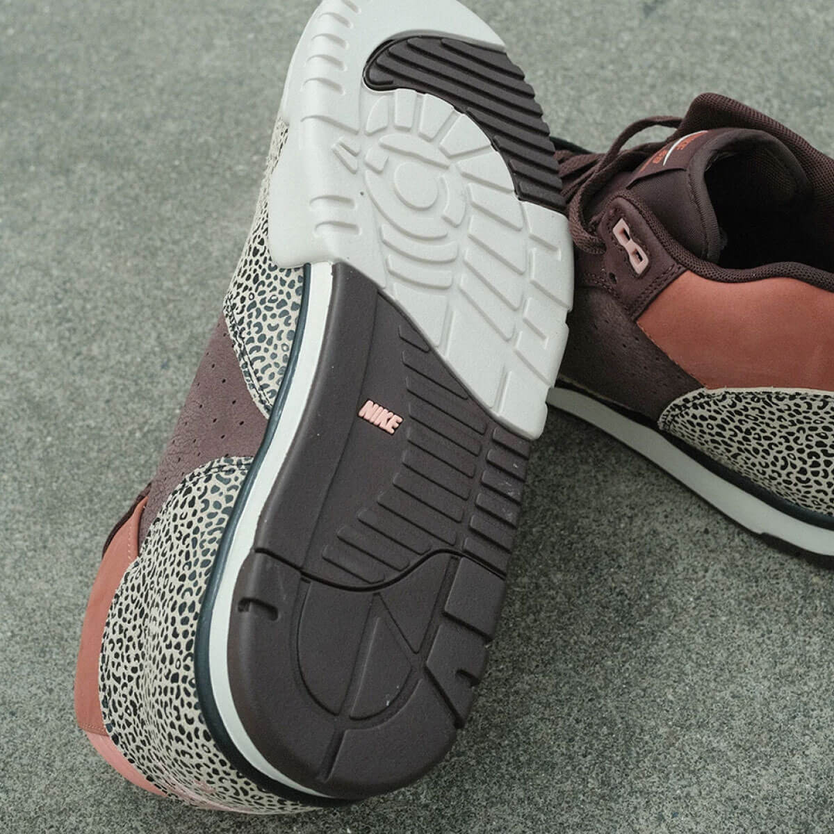 ��30%OFF �������NIKE SB �ʥ��������ӡ� �ʥ���sb �����ȥ졼�ʡ�1 �����ġ���å� ��� ���ˡ����� �������塼 �ϥ����å� �������ȥܡ��� �����ܡ� nikesb �� �͵� �֥��� | AIR TRAINER 1 QS "Arts-Rec"��IF0501-200��(JACK����������)