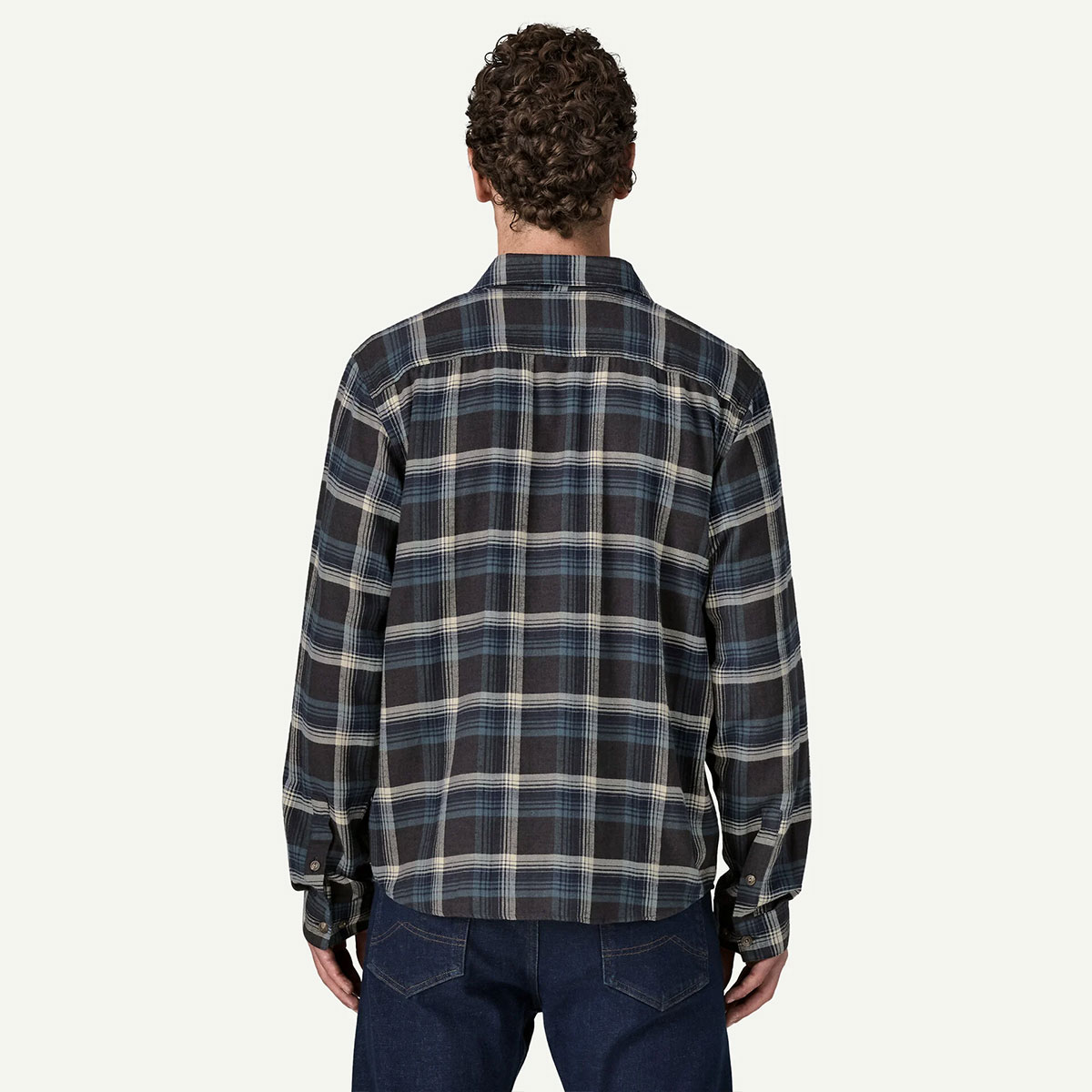 Patagonia  | Men's Long-Sleeved Lightweight Fjord Flannel Shirt��42410��