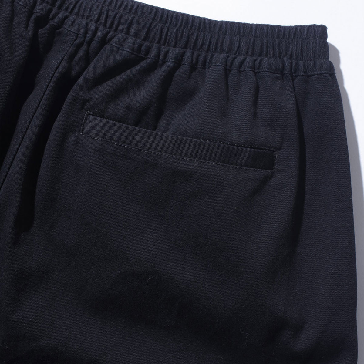 XLARGE  | LOOSE EASY SHORT PANTS��101262031011��