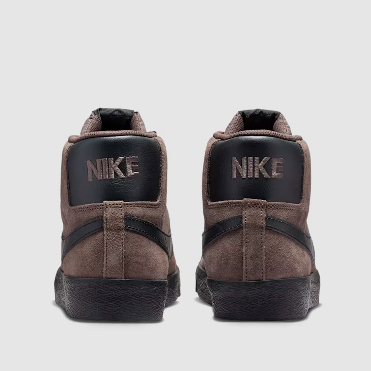 NIKE SB �ʥ���SB ������ �֥졼����MID �������ȥܡ��ɥ��塼�� �ϥ����å� �� ��� ���ˡ����� �Х��å��֥饦�� 27.0cm 27.5cm 28.0cm | ZOOM BLAZER MID��FV6064-202��