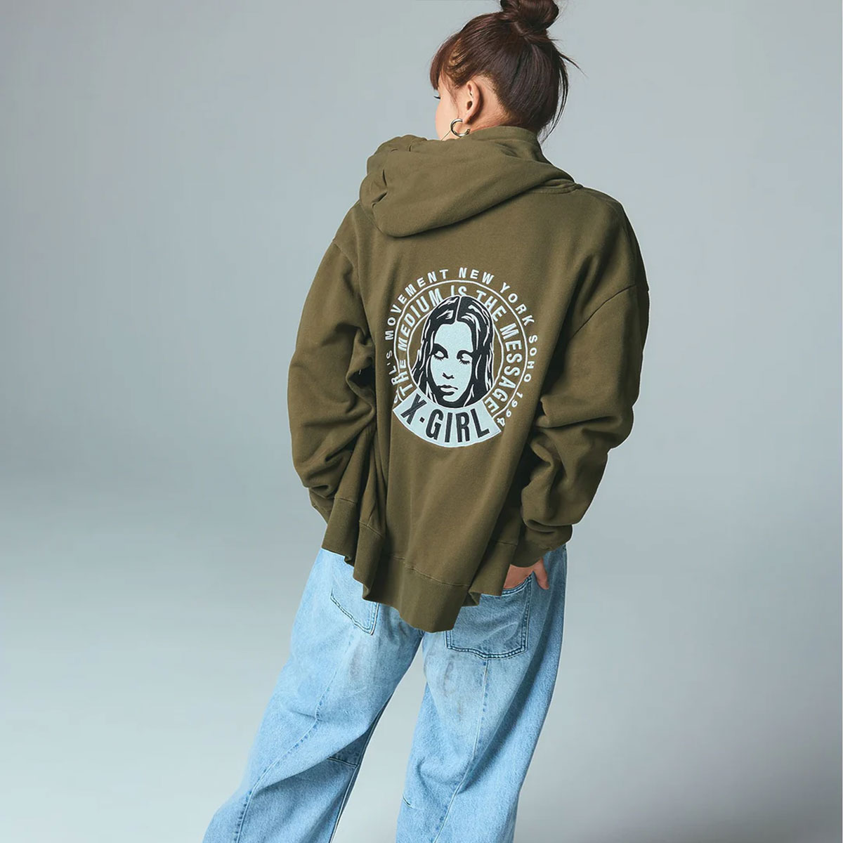 XGIRL |CIRCLE MESSAGE AND FACE ZIP UP SWEAT HOODIE��105261012016��