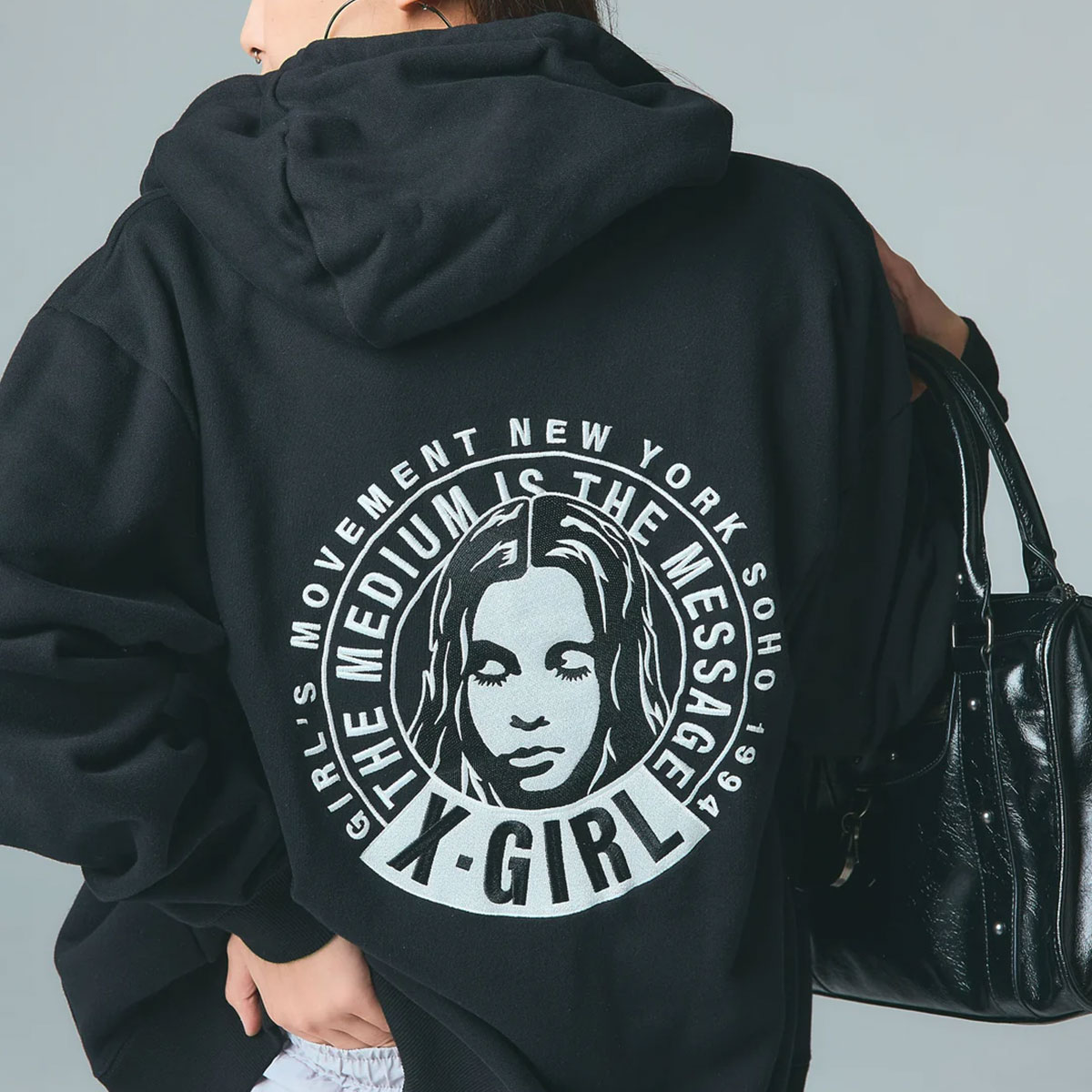 XGIRL |CIRCLE MESSAGE AND FACE ZIP UP SWEAT HOODIE��105261012016��