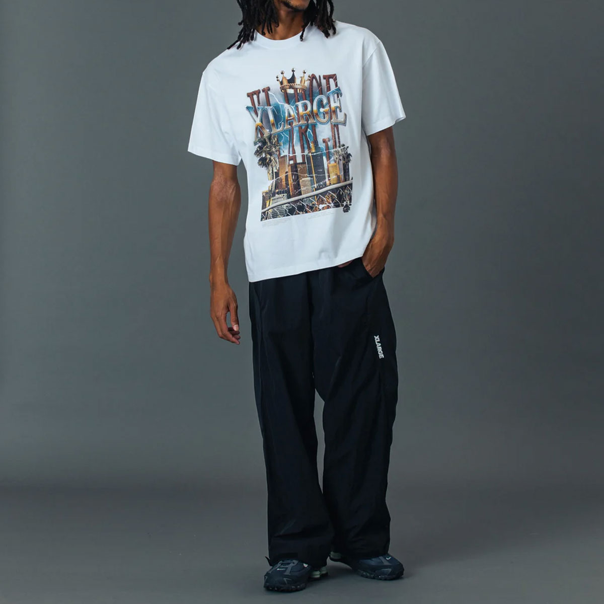 XLARGE  | CITYSCAPE S/S TEE��101261011014��