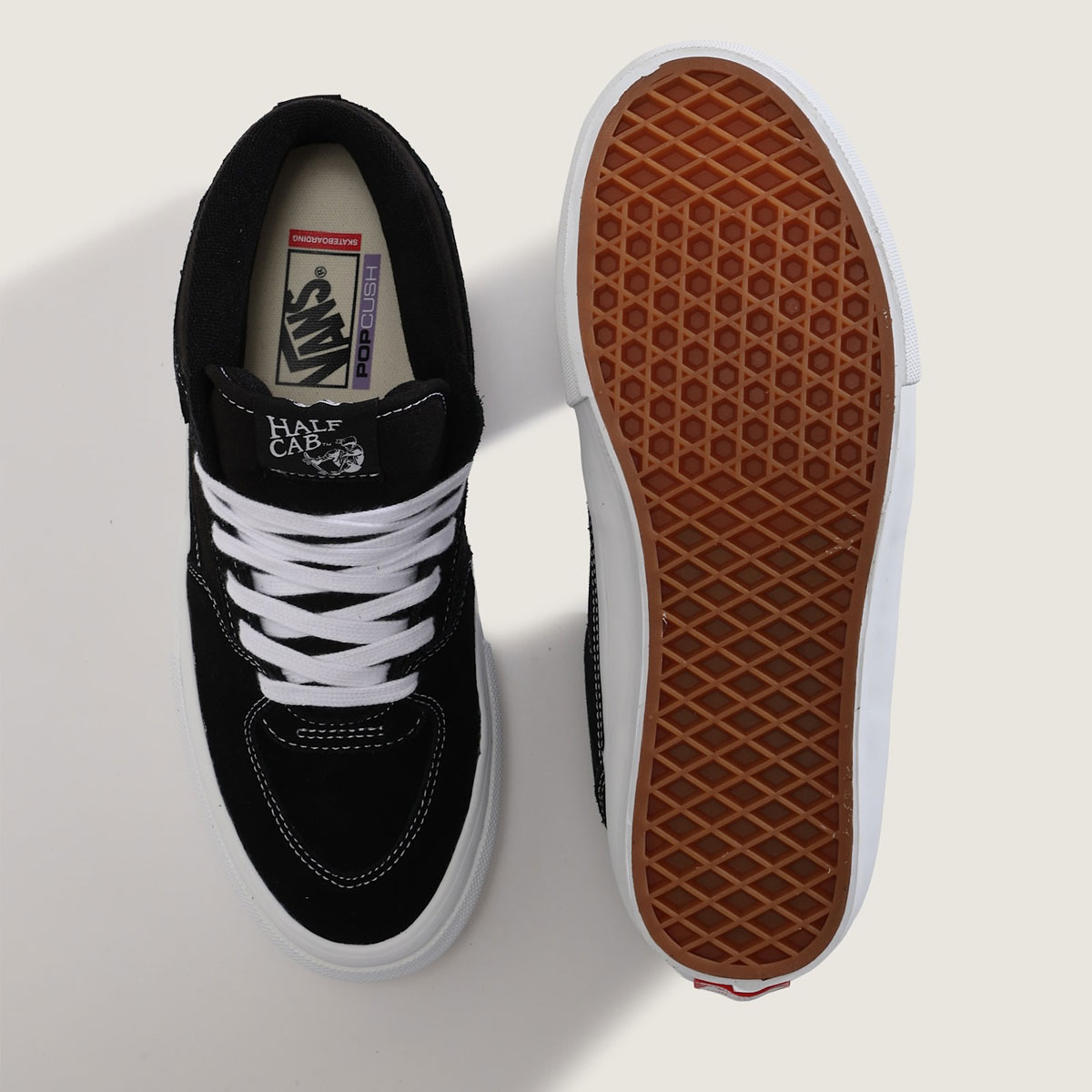VANS | SKATE HALF CAB ��VN0A5FCDY��