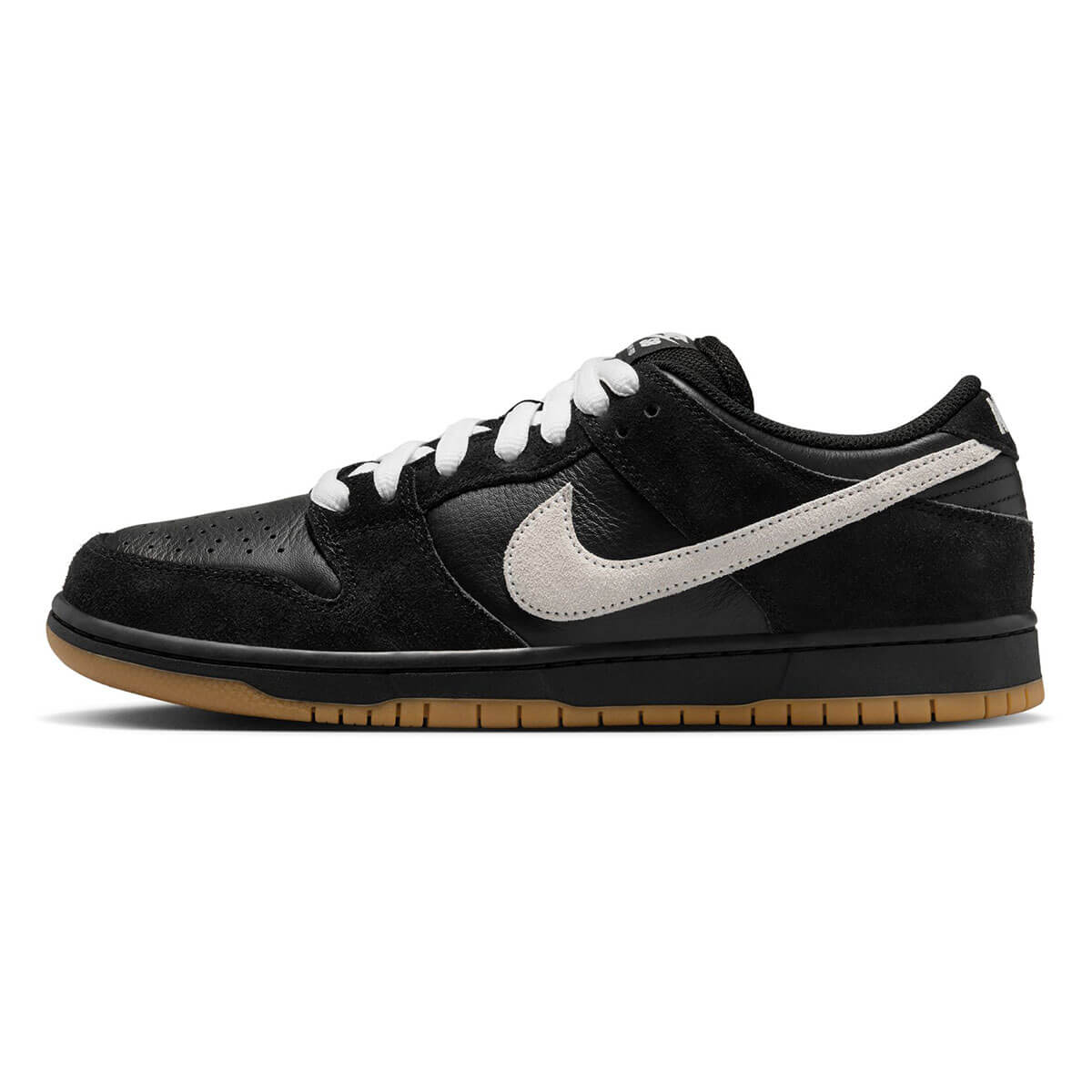 �ڥ��ꥹ�ޥ��������NIKE SB �ʥ��������ӡ� �ʥ���sb  ���� ���� �ץ� �ʥ��������ӡ� �֥�å� �ۥ磻�� �����ܡ� �������塼 �������å� nikesb �͵� �֥��� ���ˡ����� �� | DUNK LOW PRO  ��Black and White�ɡ�HF3704-003�� 