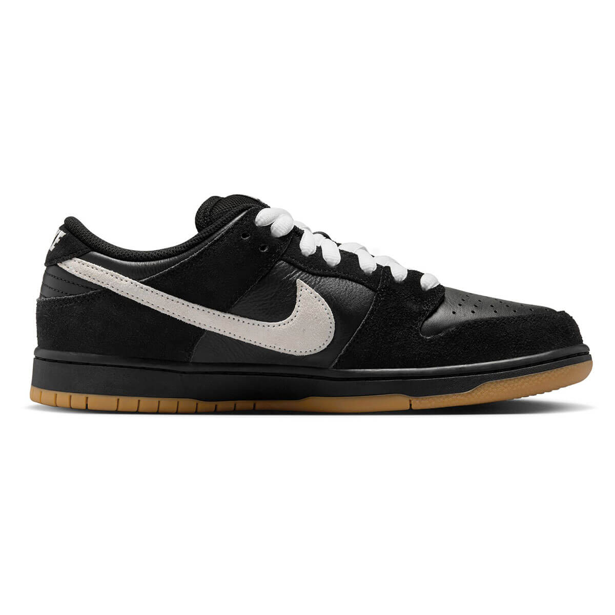 �ڥ��ꥹ�ޥ��������NIKE SB �ʥ��������ӡ� �ʥ���sb  ���� ���� �ץ� �ʥ��������ӡ� �֥�å� �ۥ磻�� �����ܡ� �������塼 �������å� nikesb �͵� �֥��� ���ˡ����� �� | DUNK LOW PRO  ��Black and White�ɡ�HF3704-003�� 