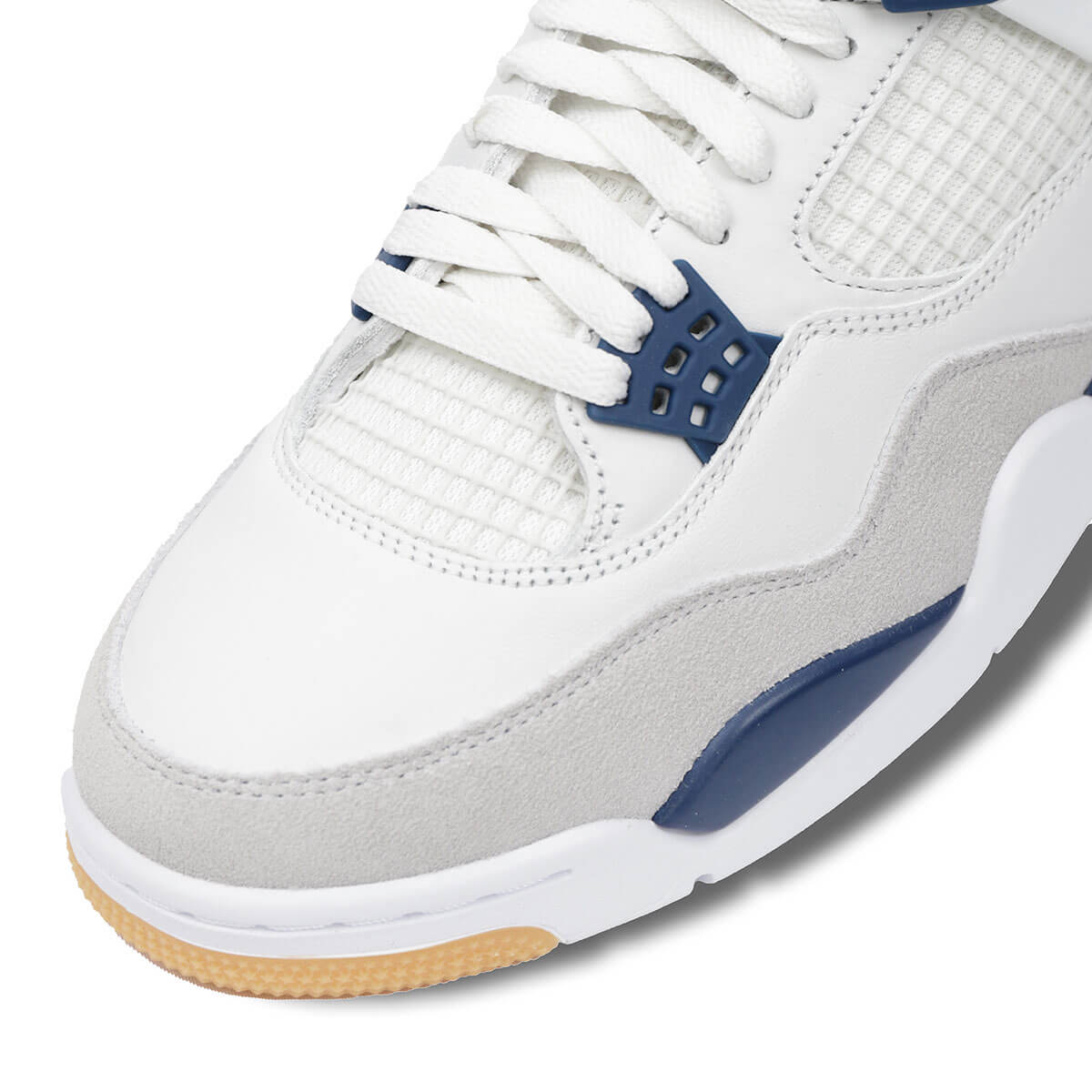 NIKE SB �ʥ��������ӡ� �ʥ���sb �������硼����4 ��ȥ� SP "���ߥåȥۥ磻��/�ͥ��ӡ�" �����ܡ� �������塼 �ϥ����å� nikesb ���ˡ����� �� �͵� �֥��� | Air Jordan 4 Retro SP "Summit White/Navy"��DR5415-100��