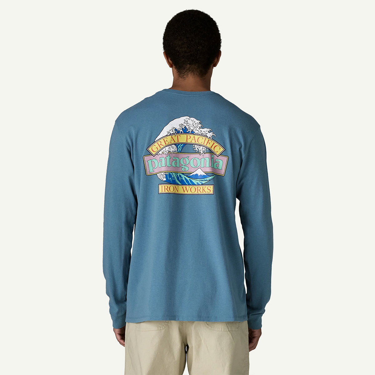 Patagonia | Men's Long-Sleeved Great Waves Responsibili-Tee��37876��