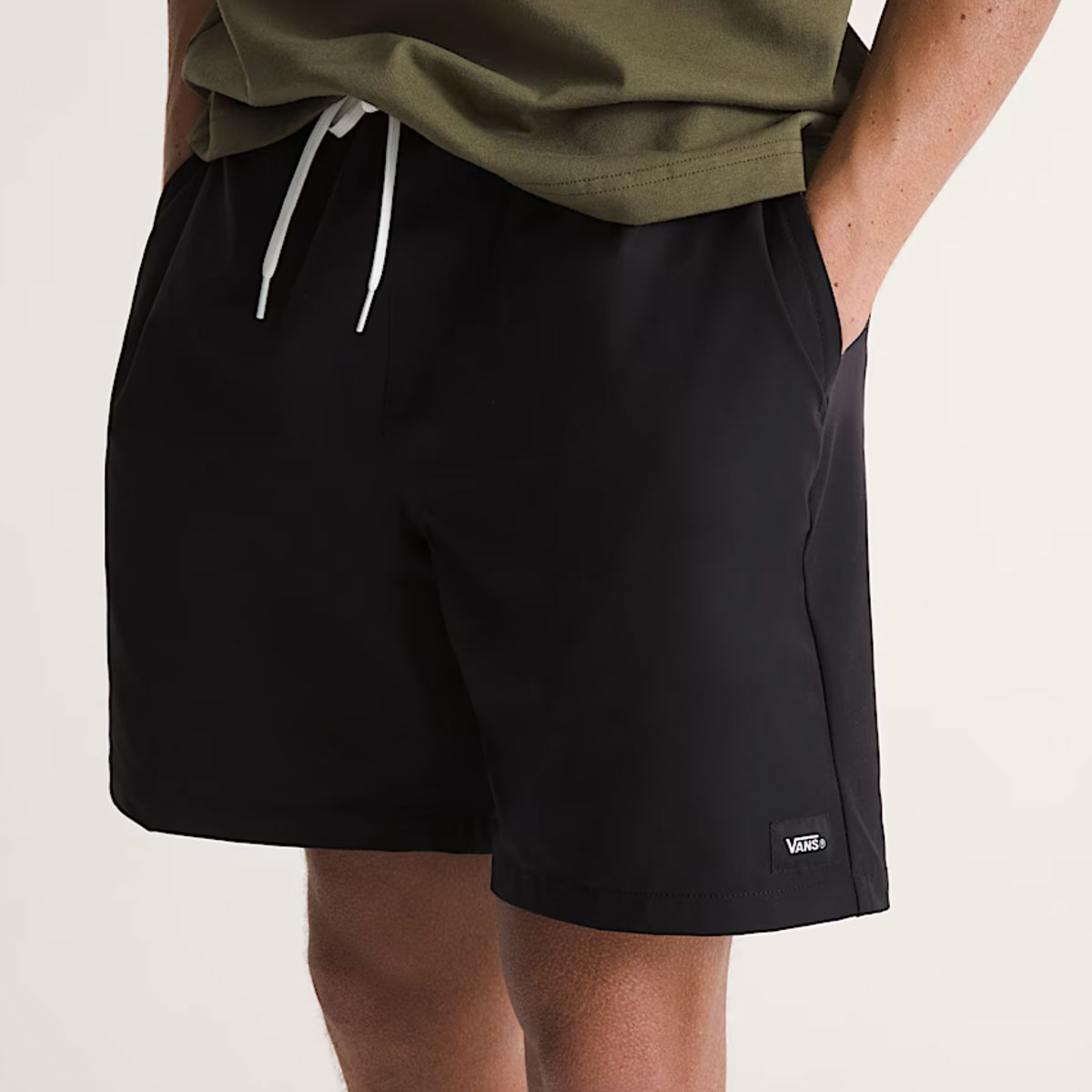 VANS  | Range Relaxed Sport Shorts��VN000VVBBLK��