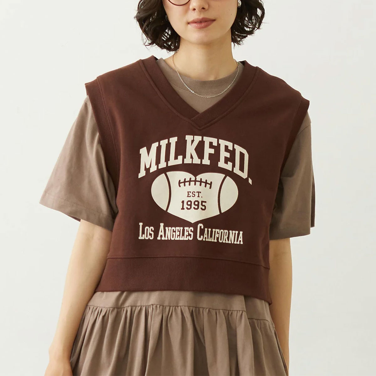 MILKFED. | COLLEGE LOGO V-NECK SWEAT VEST��103263021001��