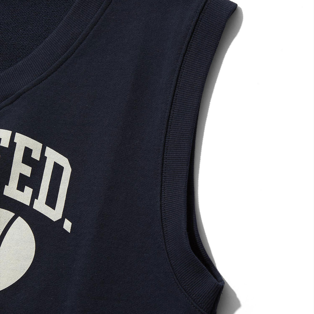 MILKFED. | COLLEGE LOGO V-NECK SWEAT VEST��103263021001��