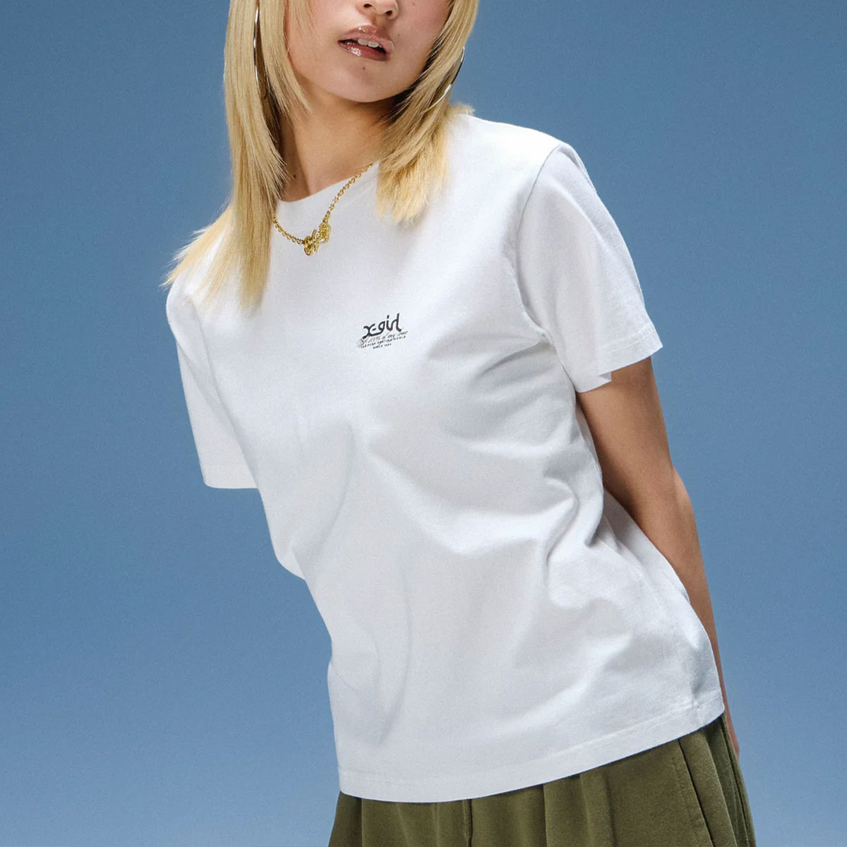 X-GIRL  | HIBISCUS CAMOUFLAGE FACE S/S TEE��105262011030��