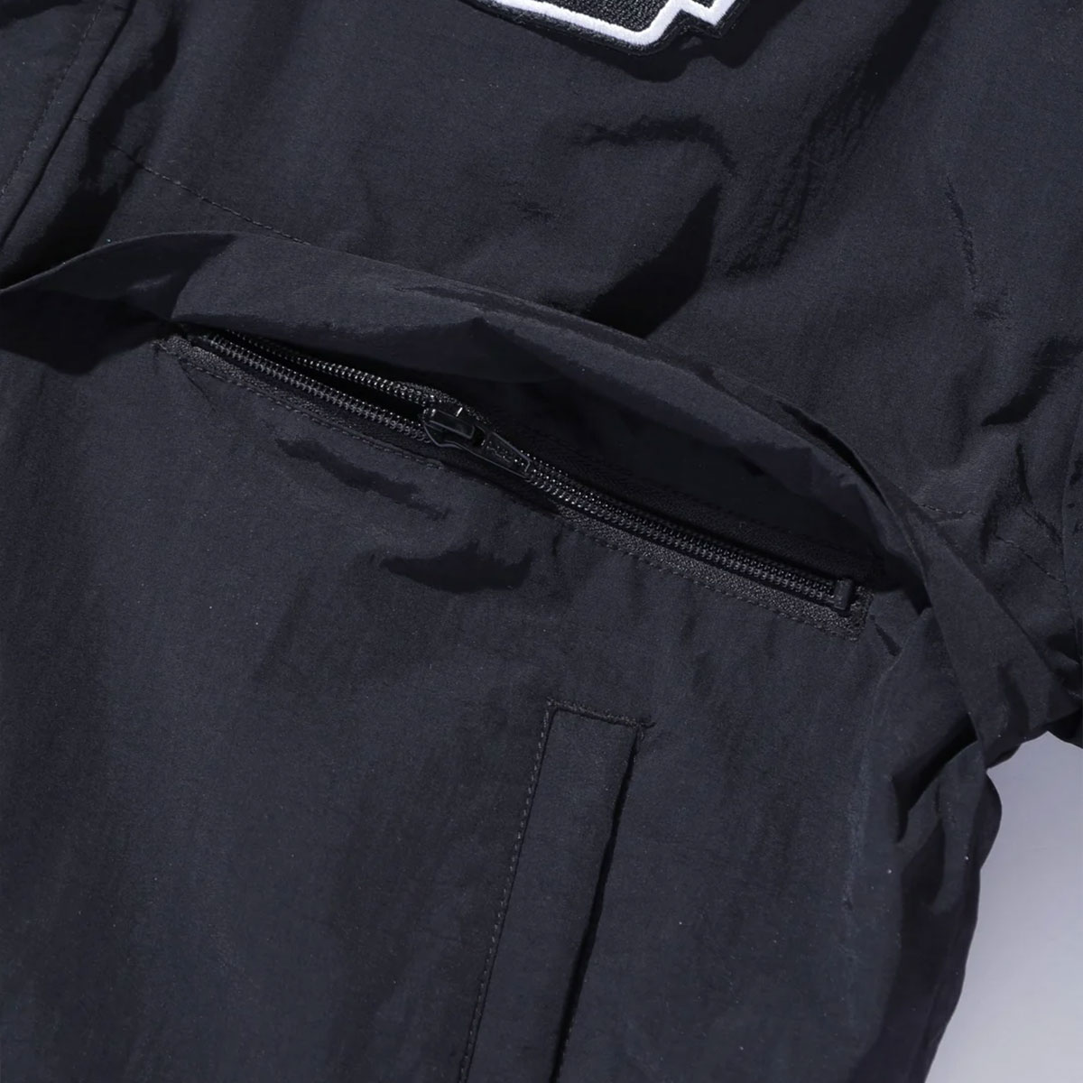 XLARGE  | NYLON PUFFER JACKET��101263021010��