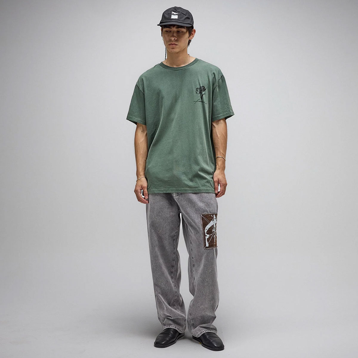 FORMER | HUSH T-SHIRT��FTE-26120��