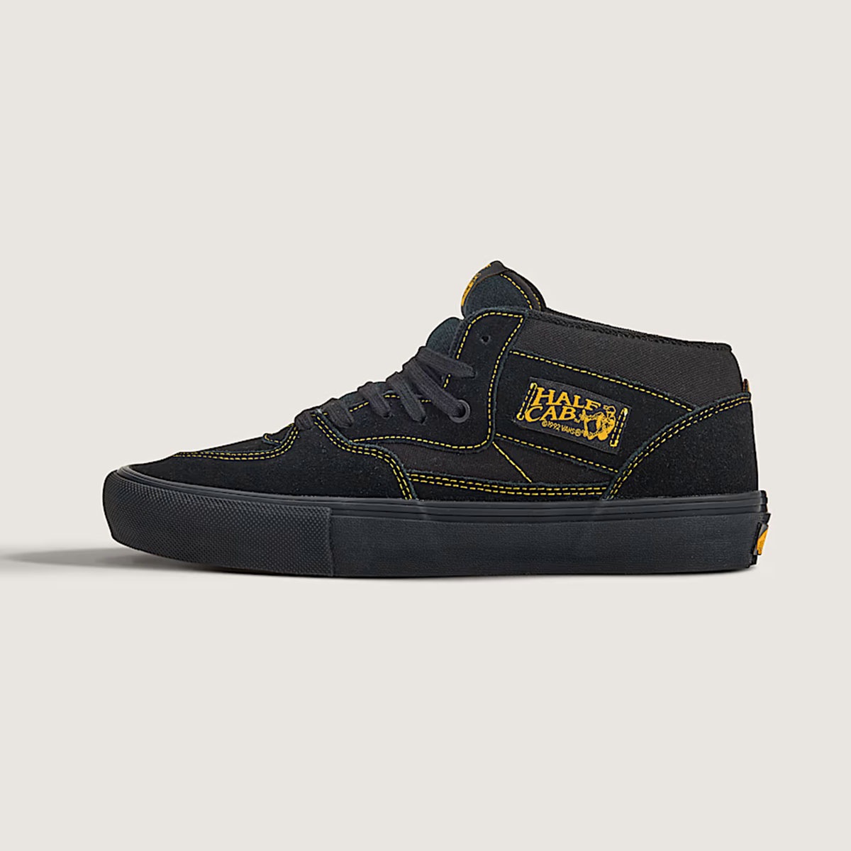 VANS | SKATE HALF CAB ��VN0A5FCDY��