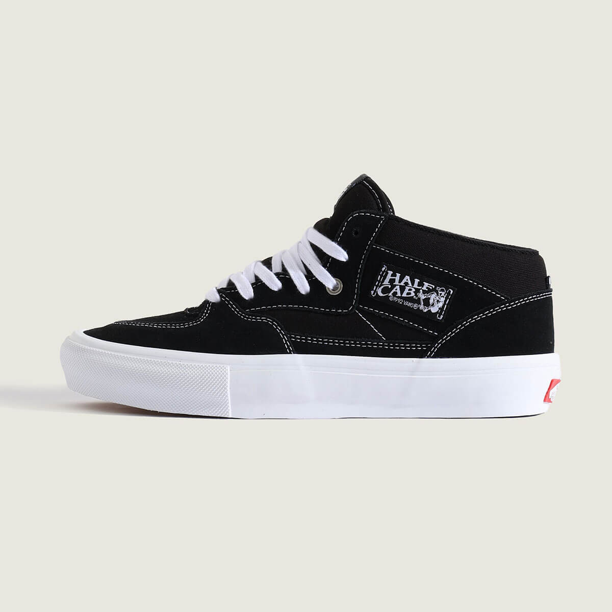 VANS | SKATE HALF CAB ��VN0A5FCDY��