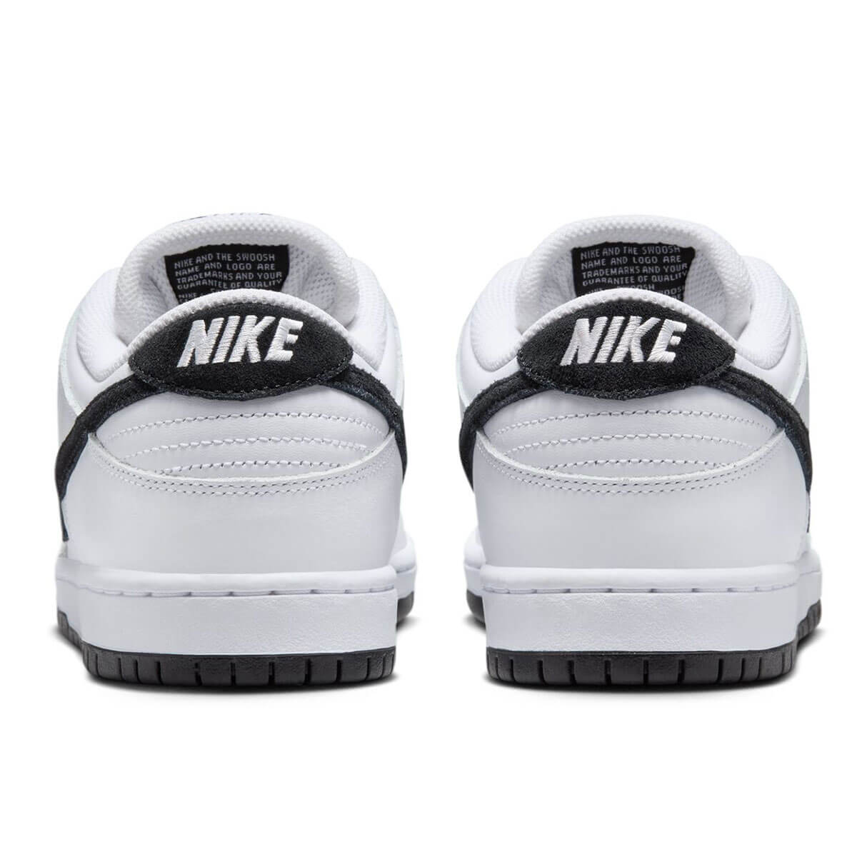 �ڥ��ꥹ�ޥ��������NIKE SB �ʥ��������ӡ� �ʥ���sb  ���� ���� �ץ� �ʥ��������ӡ� �ۥ磻�� �֥�å� �����ܡ� �������塼 �������å� nikesb �͵� �֥��� ���ˡ����� �� |  DUNK LOW PRO  ��White and Black�ɡ�HF3704-100��