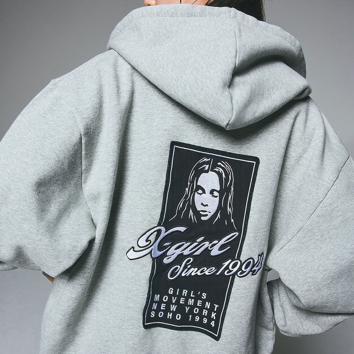 ��30%OFF ���ꥢ��󥹥�����ۥ��å��������� ��ǥ����� ���åץѡ����� �������å� �ա��� �ե��������� ��3�� S M ���ȥ꡼�ȿ͵��֥��� X-GIRL 2025 ���� | FACE BOX PATCH ZIP UP SWEAT HOODIE��105253012005��