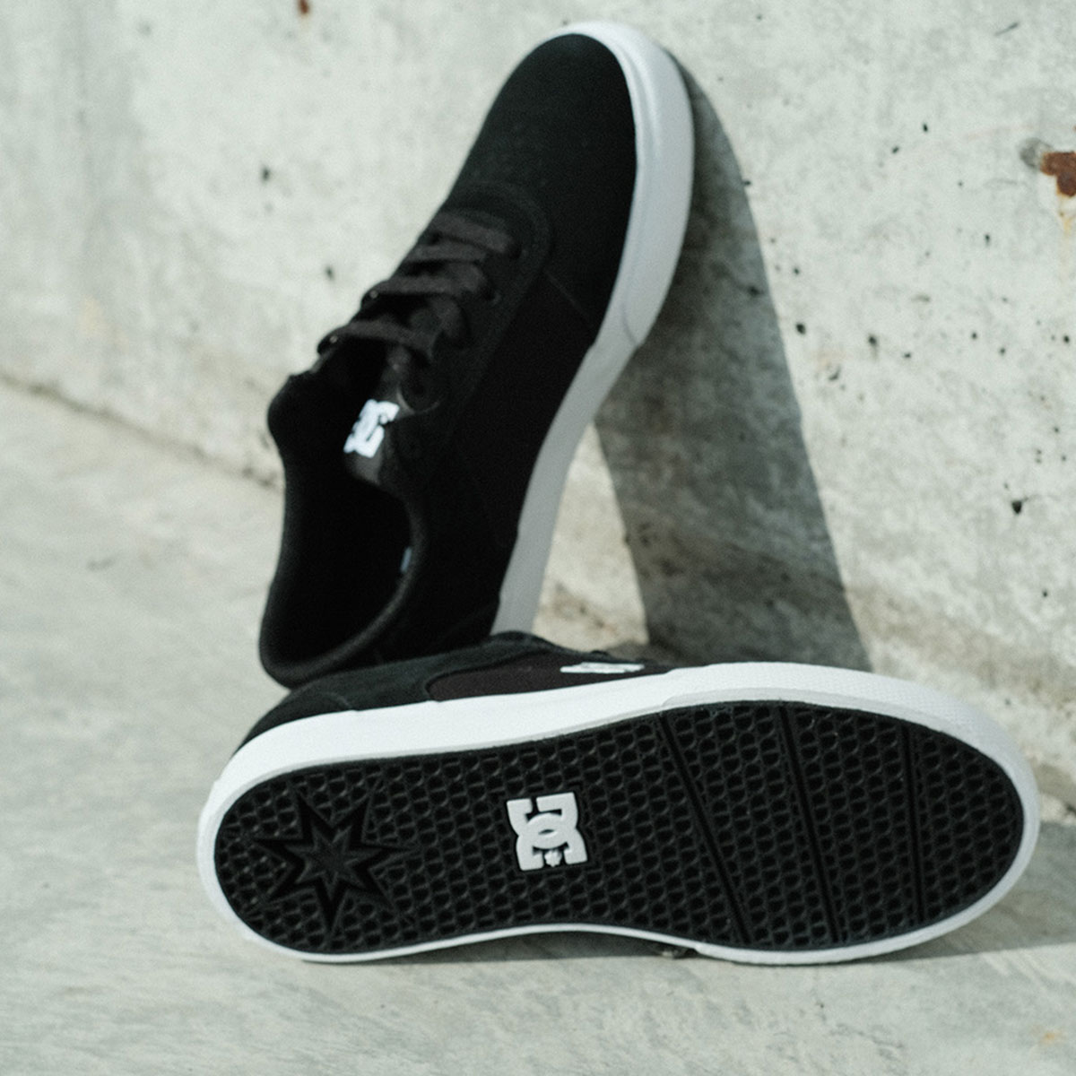 ��30%OFF ���ꥹ�ޥ��������DC���塼�� ���ˡ����� ���å� �Ҷ� �ǥ������� ���塼�� �������塼 �����ܡ� 19.0cm - 22.0cm �͵� ���ȥ꡼�� �֥��� �� DC Shoes |  TEKNIC��DK005012��