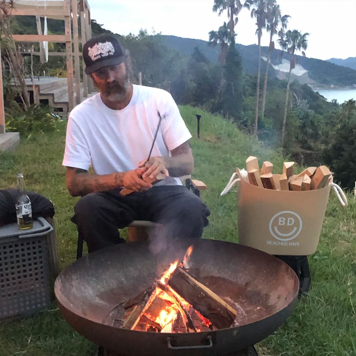 �����ե��� ���ؤ� �Х��� �ޥ�� �Х����å� ���� �������դ� �����ȥɥ� ��Ǽ �����վ�ʪ ������� �͵��֥��� �ӡ����ɥǥ��� | BEACHED DAYS  BUCKET��BY900014��