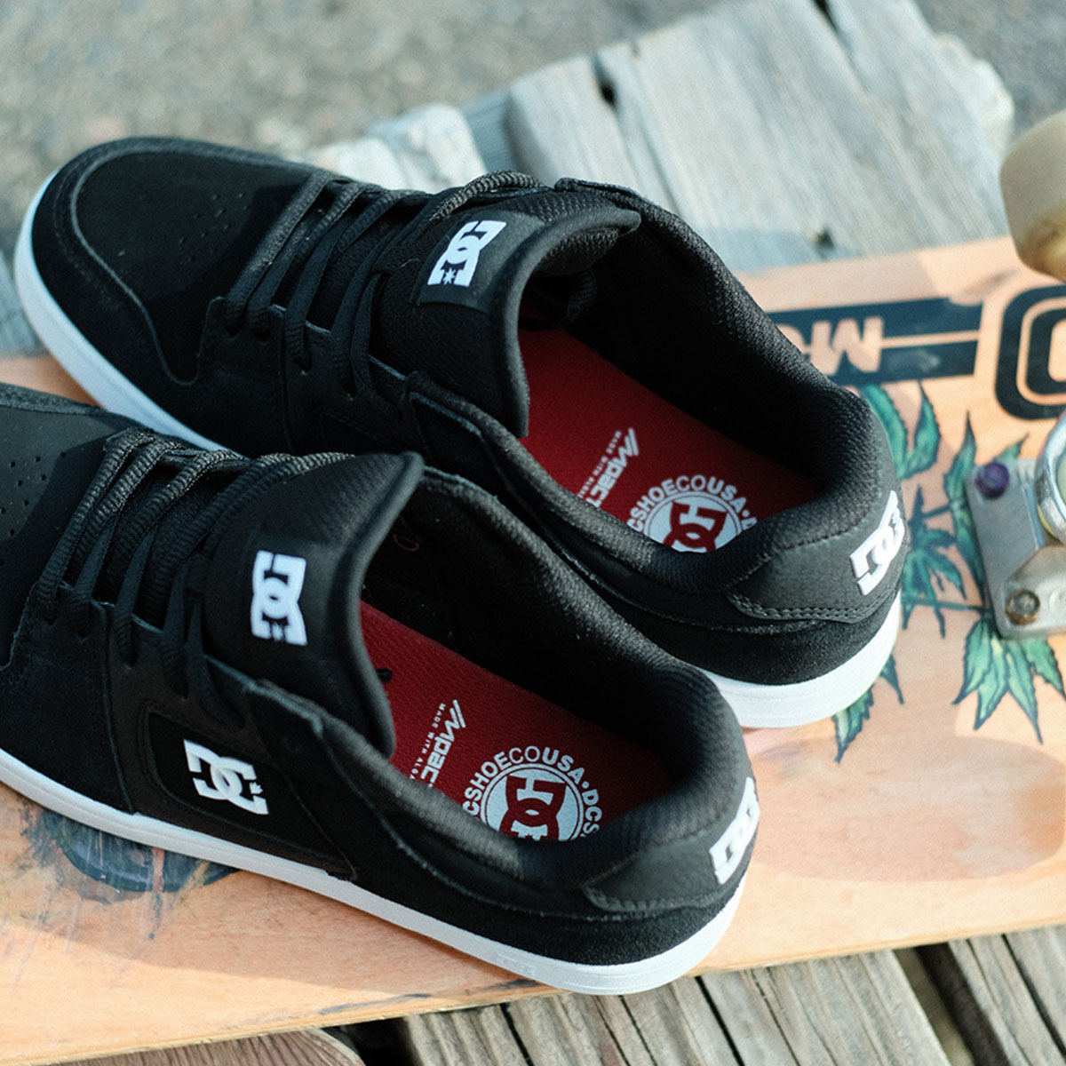 �ڥ��ꥹ�ޥ��������DC���塼�� ���ˡ����� ��� �ǥ������� ���塼�� �������塼 �����ܡ� �֥�å� 26.0cm - 28.0cm �͵� ���ȥ꡼�� �֥��� DC Shoes | MANTECA 4 S��DS005002��