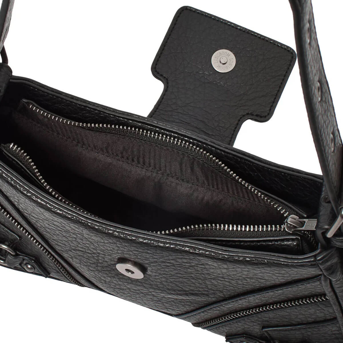 X-girl | XG EMBLEM BUCKLE PANELED SHOULDER BAG ��105262053004��