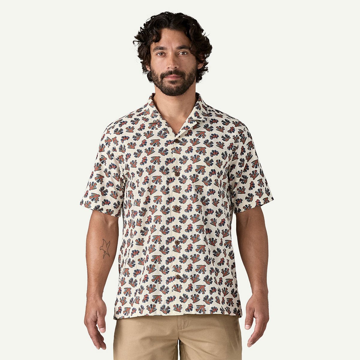 ��20%OFF ���ե�����ۥѥ����˥� Patagonia ��� Ⱦµ����� �����ϥ���� ������� �ȥåץ�  ��4�� S M L �����ե��� ��� �����ȥɥ� ������ �͵� �֥��� | Men's Tidal Threads Camp Shirt��52567��  