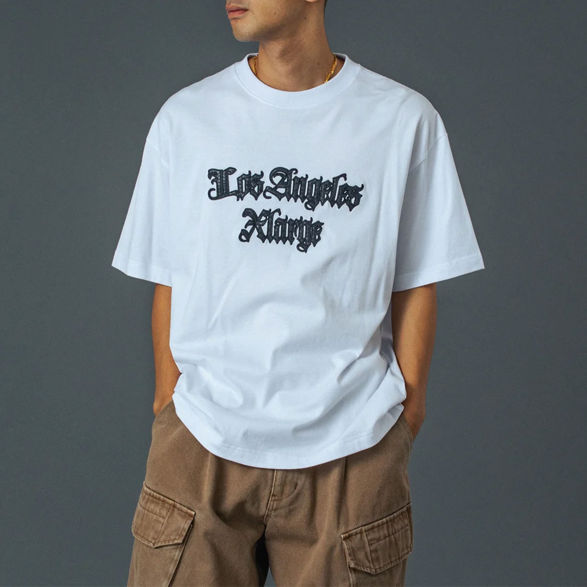 XLARGE | CROC OLD ENGLISH S/S TEE��101261011021��