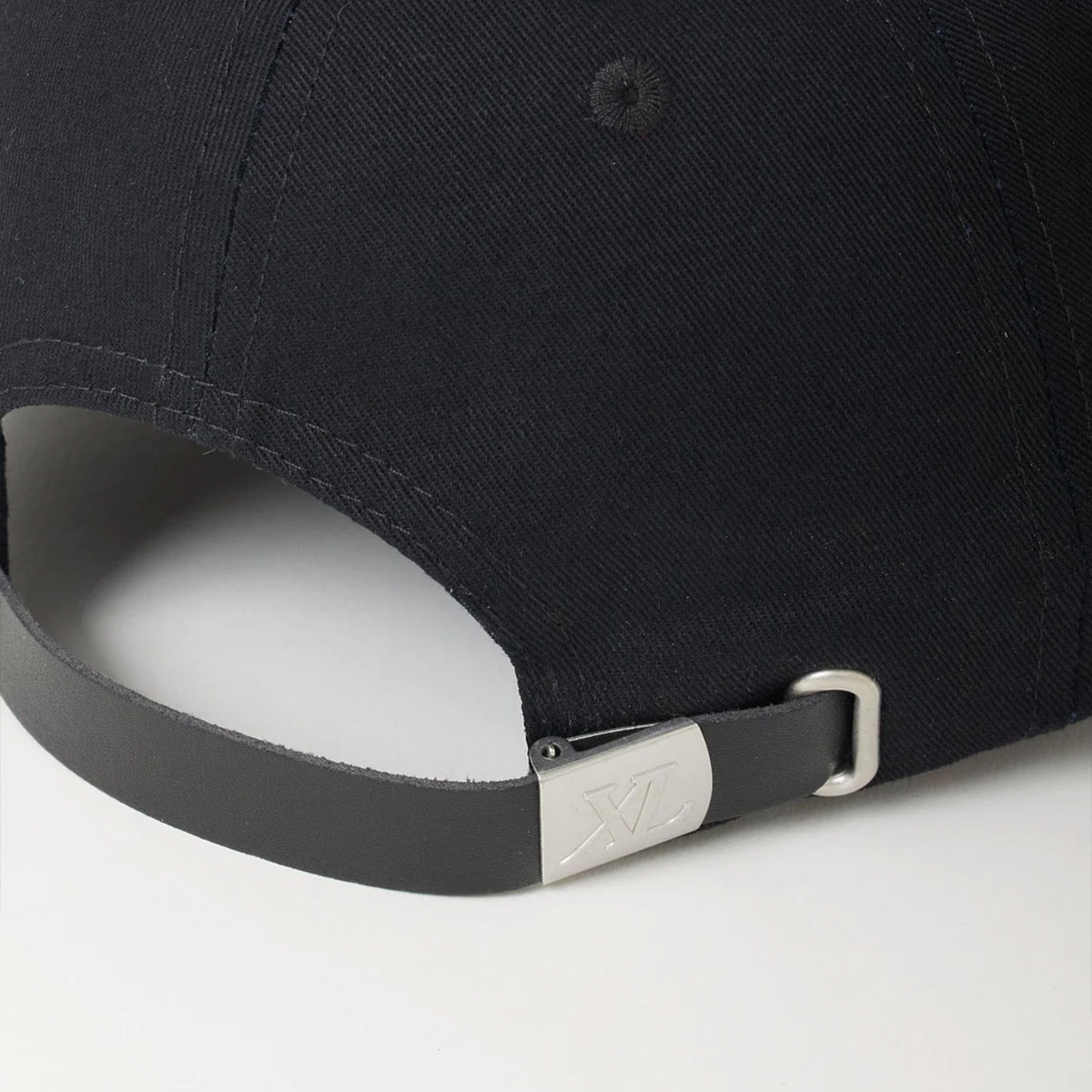 �������ȥ�顼�� ��� ����å� ˹�� ���� �ɽ� �֥�å� ���ȥ꡼�� �͵��֥��� XLARGE ���� 2025 ���� | OLD ENGLISH 6PANEL SNAPBACK CAP��101253051008��