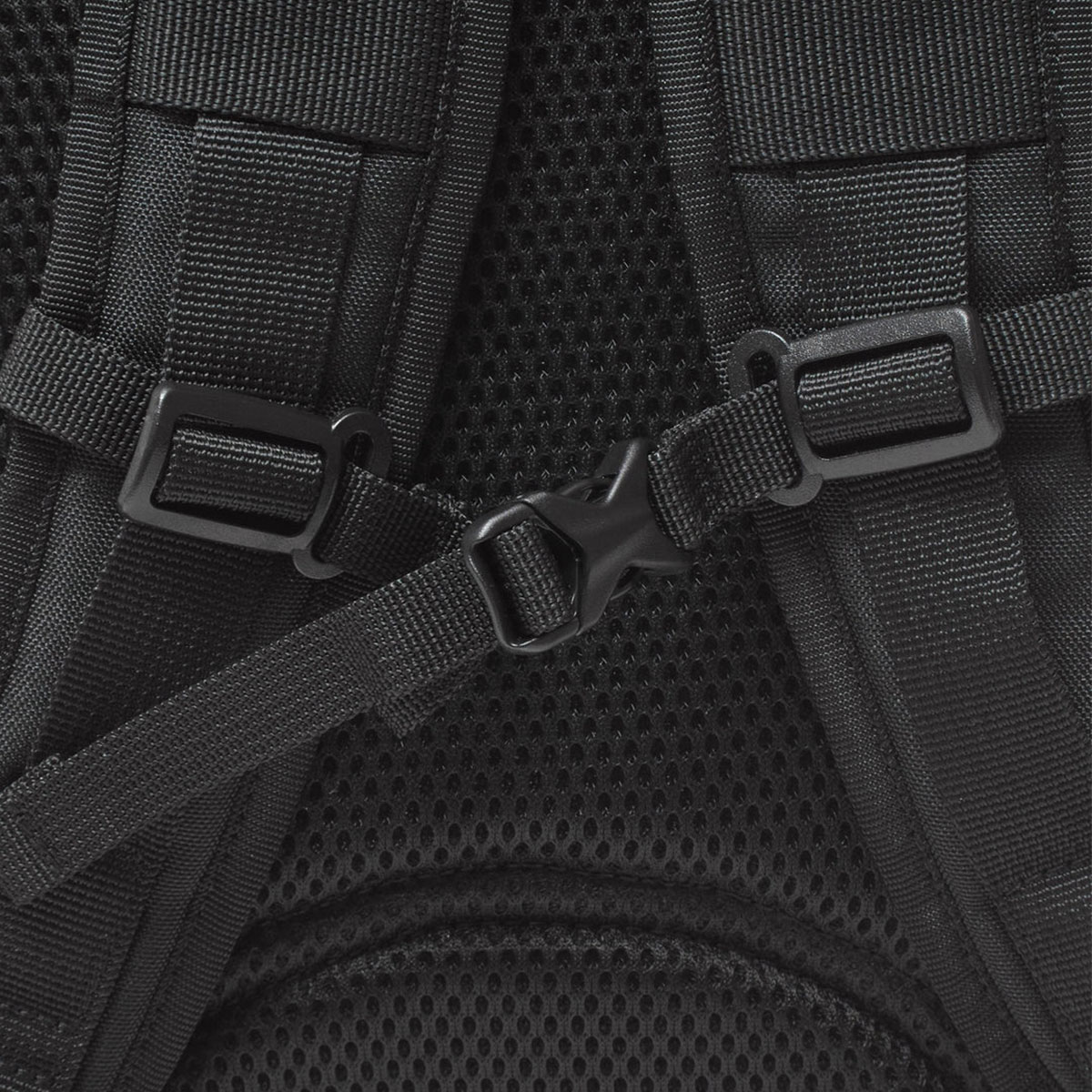 XGIRL | MILLS LOGO RUBBER PATCH BUNGEE CORD BACKPACK��105261053012��