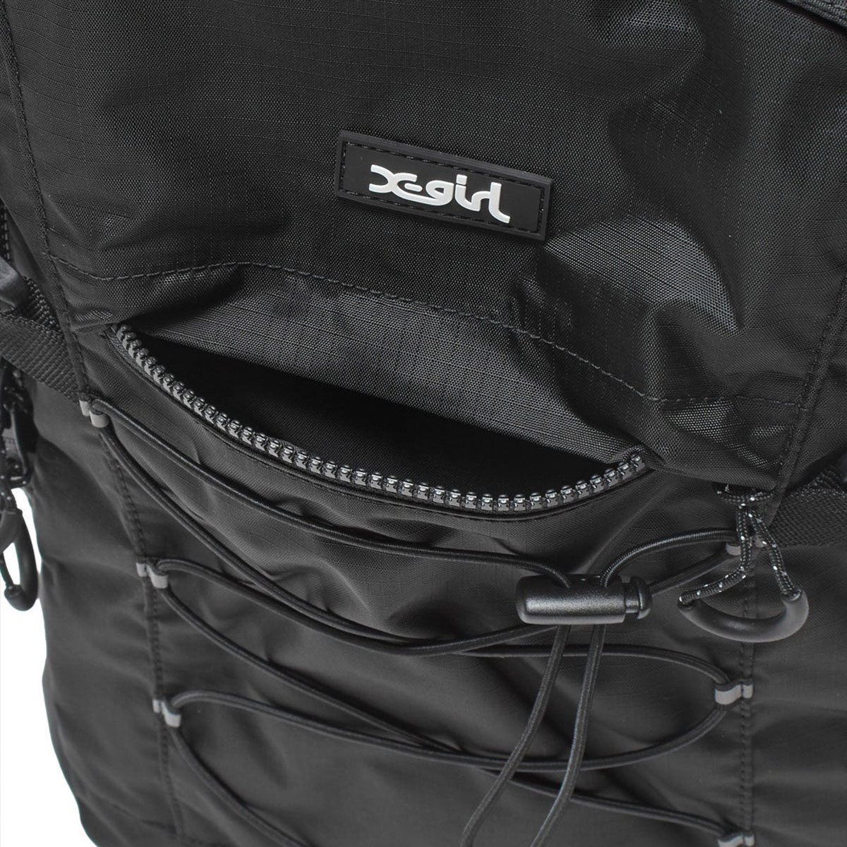 XGIRL | MILLS LOGO RUBBER PATCH BUNGEE CORD BACKPACK��105261053012��