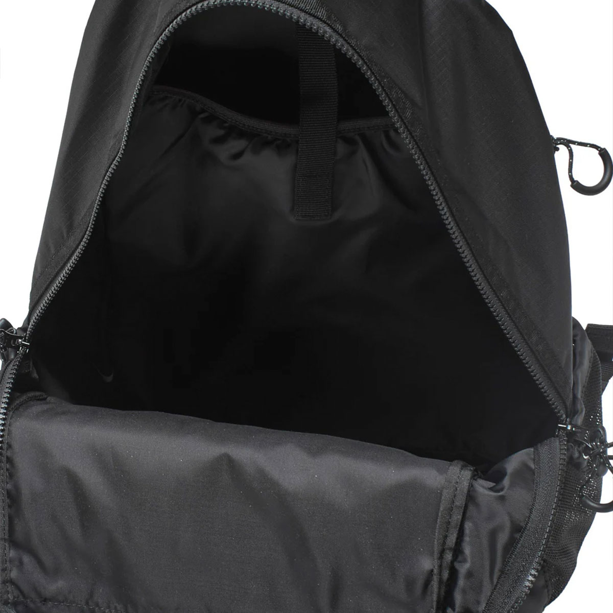 XGIRL | MILLS LOGO RUBBER PATCH BUNGEE CORD BACKPACK��105261053012��