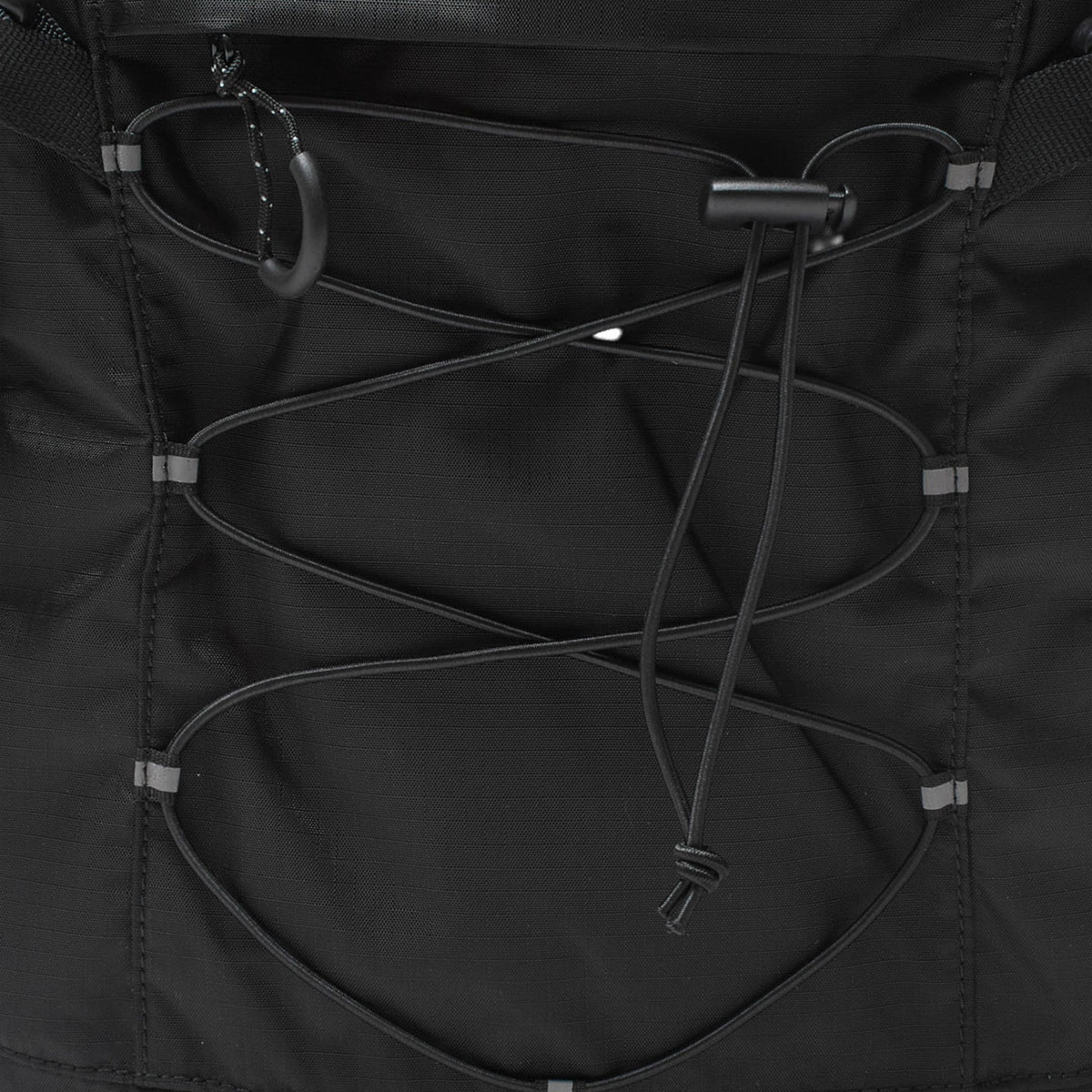 XGIRL | MILLS LOGO RUBBER PATCH BUNGEE CORD BACKPACK��105261053012��