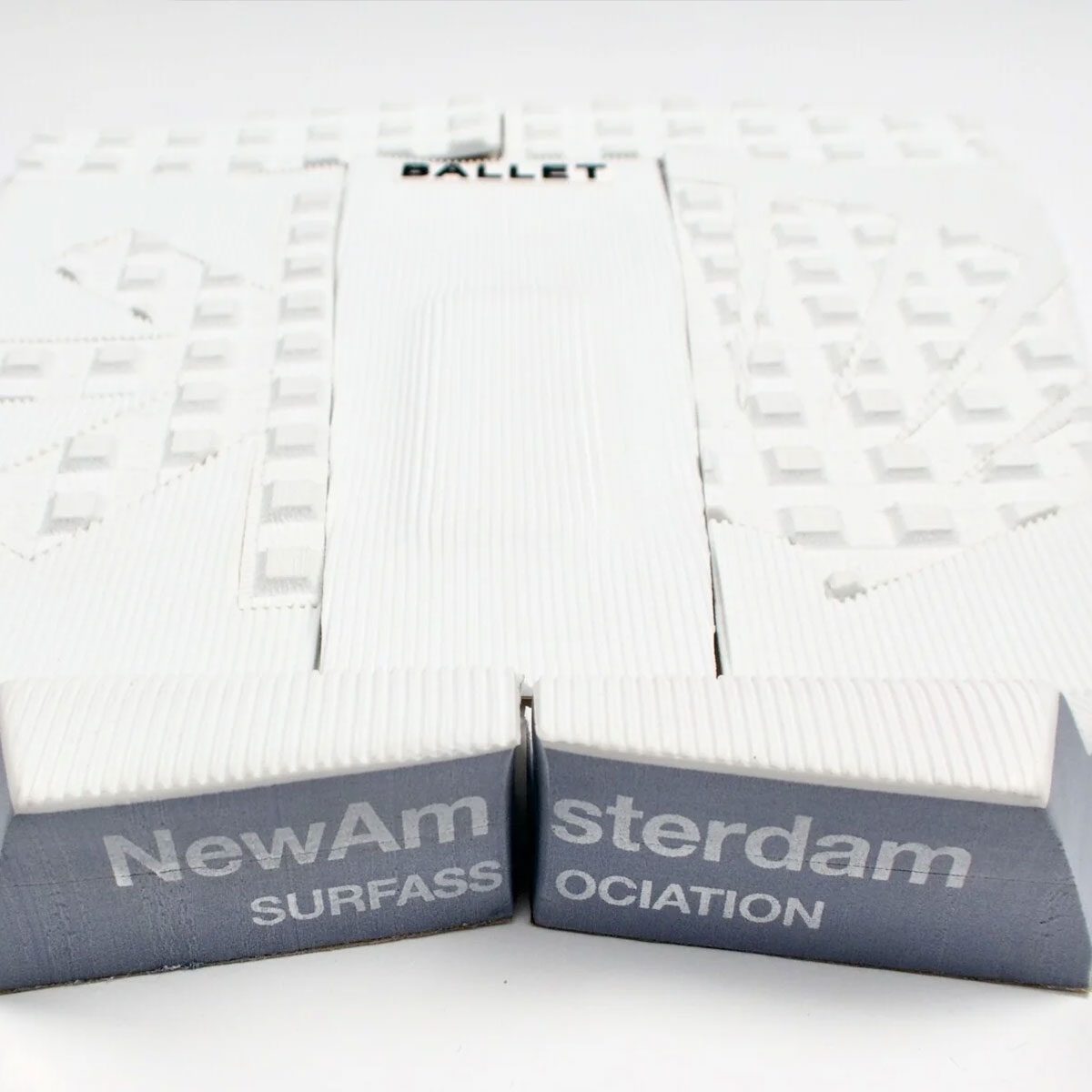 �����ե��� �����եܡ��� �ǥå��ѥå� �Х쥨 �ǥå��ѥå� 5�ԡ��� �֥�å� �� ���硼�ȥܡ��� ������� ����ץ� �͵� �֥��� �Х�å� �Х졼 | BALLET x NASA PRO 5-Piece Deck Pad��NASA��