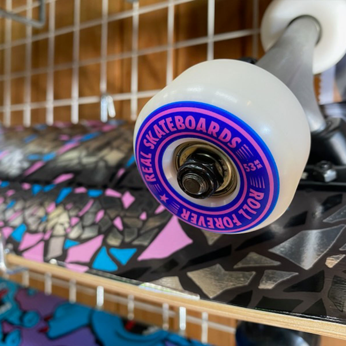 �ꥢ�� �������ȥܡ��� �����ܡ� ����ץ꡼��  7.3inc ���å� �Ҷ� �������ȥǥå� ���������� �͵��֥��� REAL SKATEBOARD | Mosaic Oval Foil��1102178508��