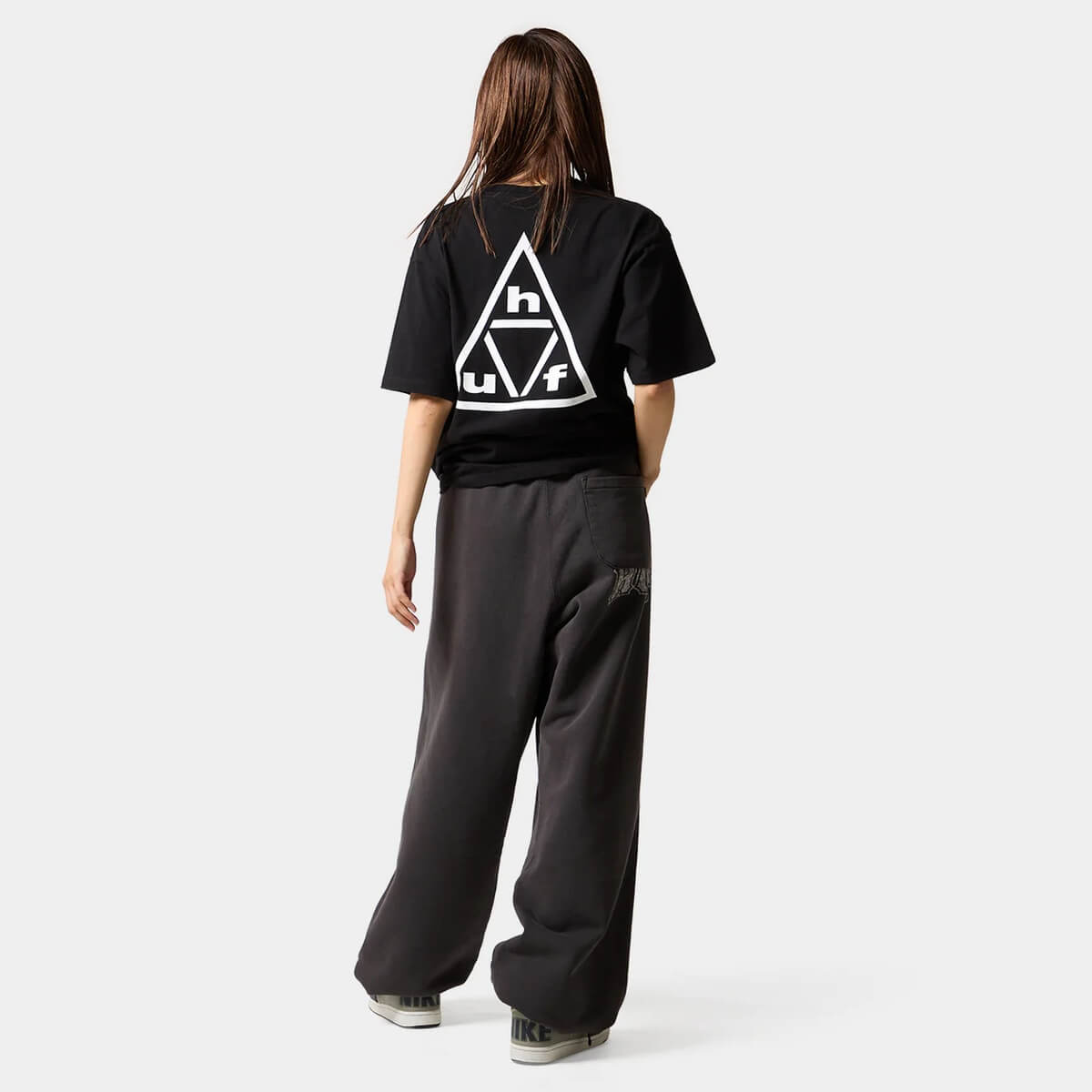 huf | TRIPLE TRIANGLE TEE�� TS02759��