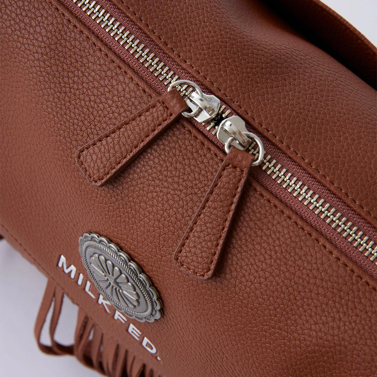 ��20%OFF ���ꥹ�ޥ�������ۥߥ륯�ե��� ��ǥ����� ���������Хå� �ե�� �ե����ʡ� ��¦��¦�ݥ��å� �͵��֥��� MILKFED. ���� ���� | FRINGE SHOULDER BAG��103251053004��