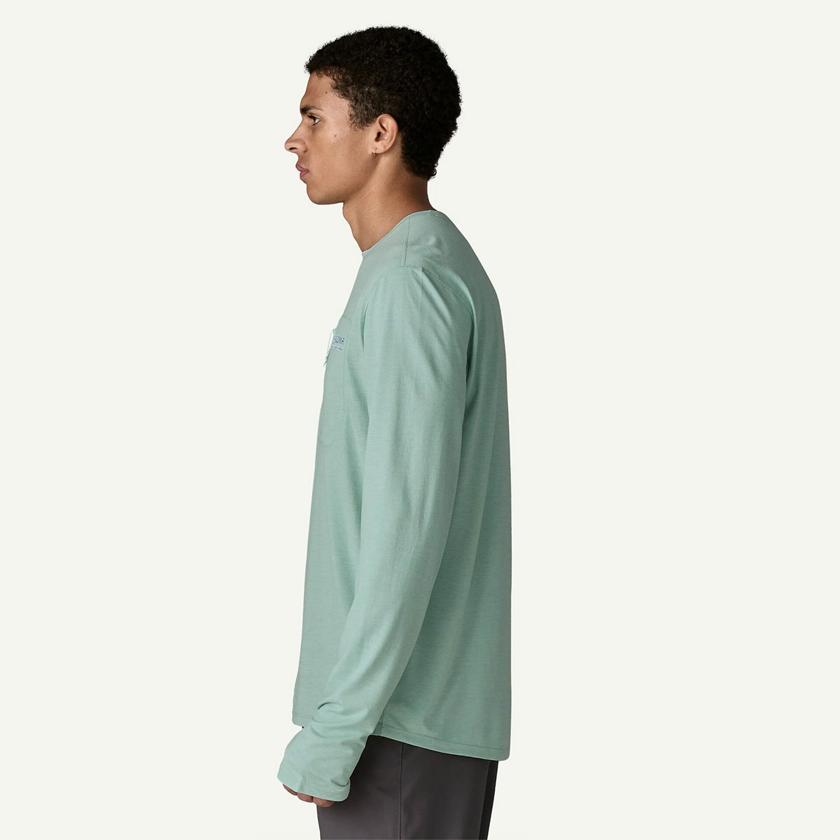 Patagonia | Men's Long-Sleeved Capilene Cool Sun Shirt - Water People Banner��44931��