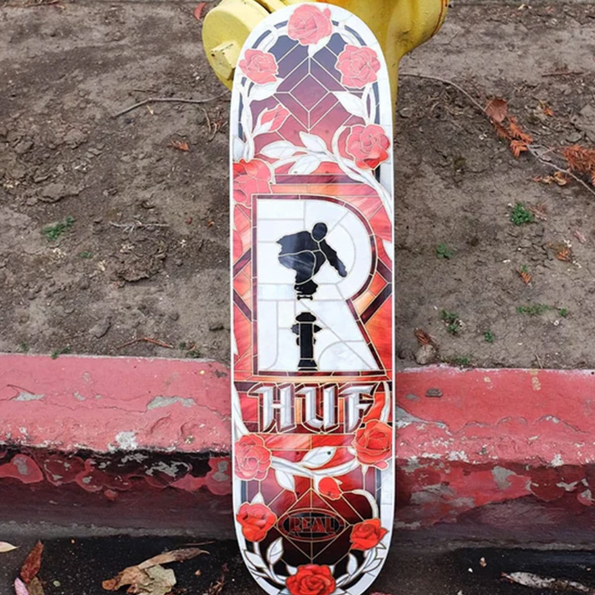 �ꥢ�� �������ȥܡ��� �����ܡ� �ǥå� 8.38 / 8.5inc �������ȥǥå� ���������ϥեʥ���� �͵��֥��� REAL SKATEBOARD | HUF CATHEDRAL��10021ZZ061HU08��