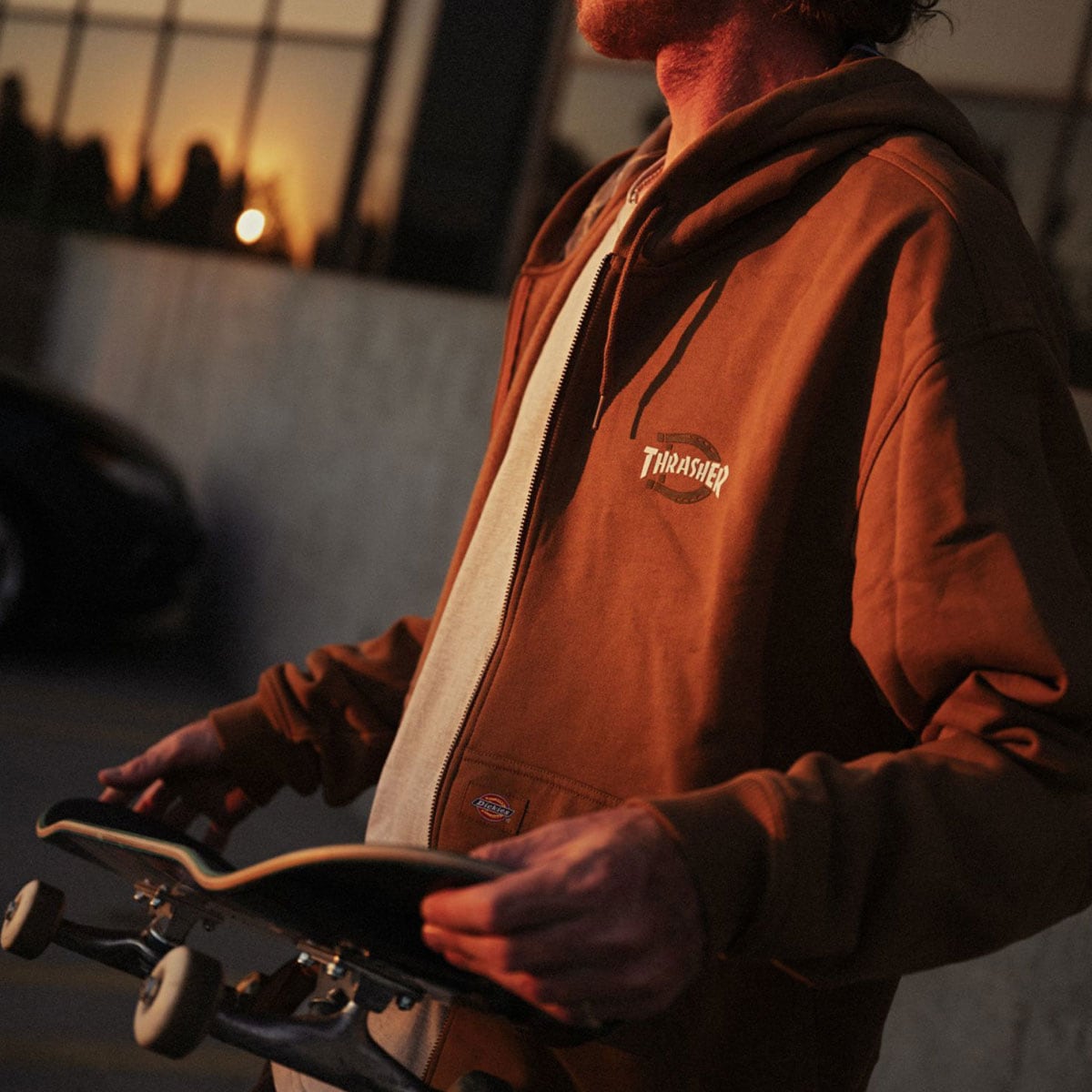 �ڥ��ꥢ��󥹥������DICKIES �ǥ��å�����  �������ȥܡ��ǥ��� ���åץѡ����� ��� ����å��㡼 ����� ���������� �͵��֥��� | Dickies x Thrasher Zip Hddie��DK0A87J��