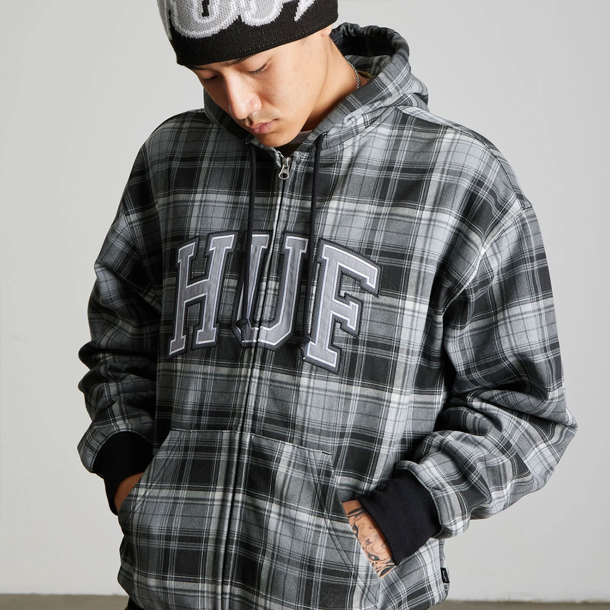 HUF  | ARCH PLAID FULL ZIP HEAVYWEIGHT HOODIE��FL00258��