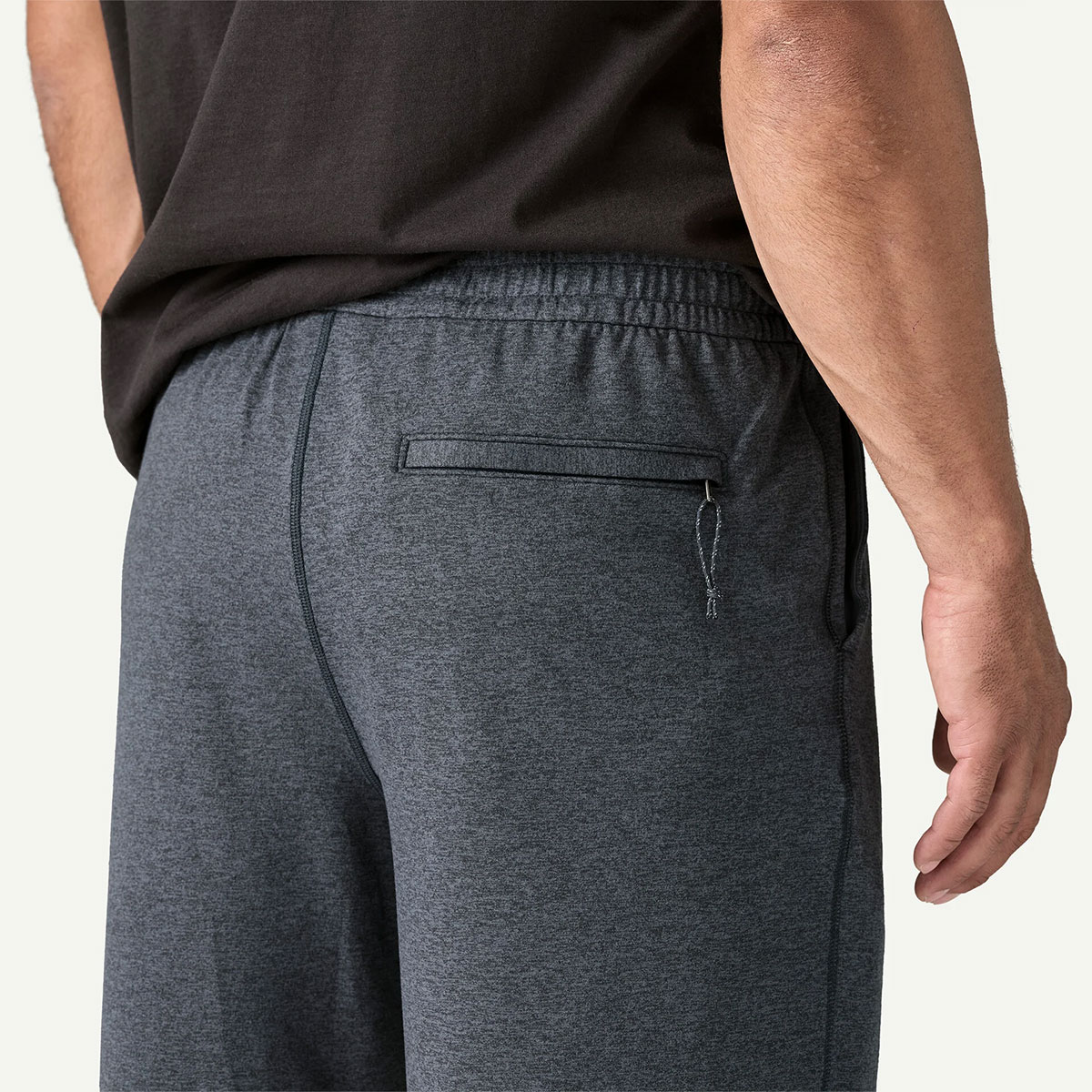 Patagonia | Men's 2-Loose Shorts - 6?"��57450��