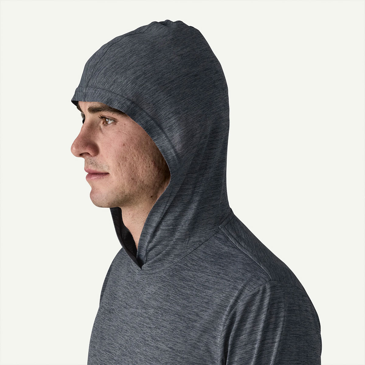 Patagonia | Men's Capilene Cool Daily Hoody��45311��