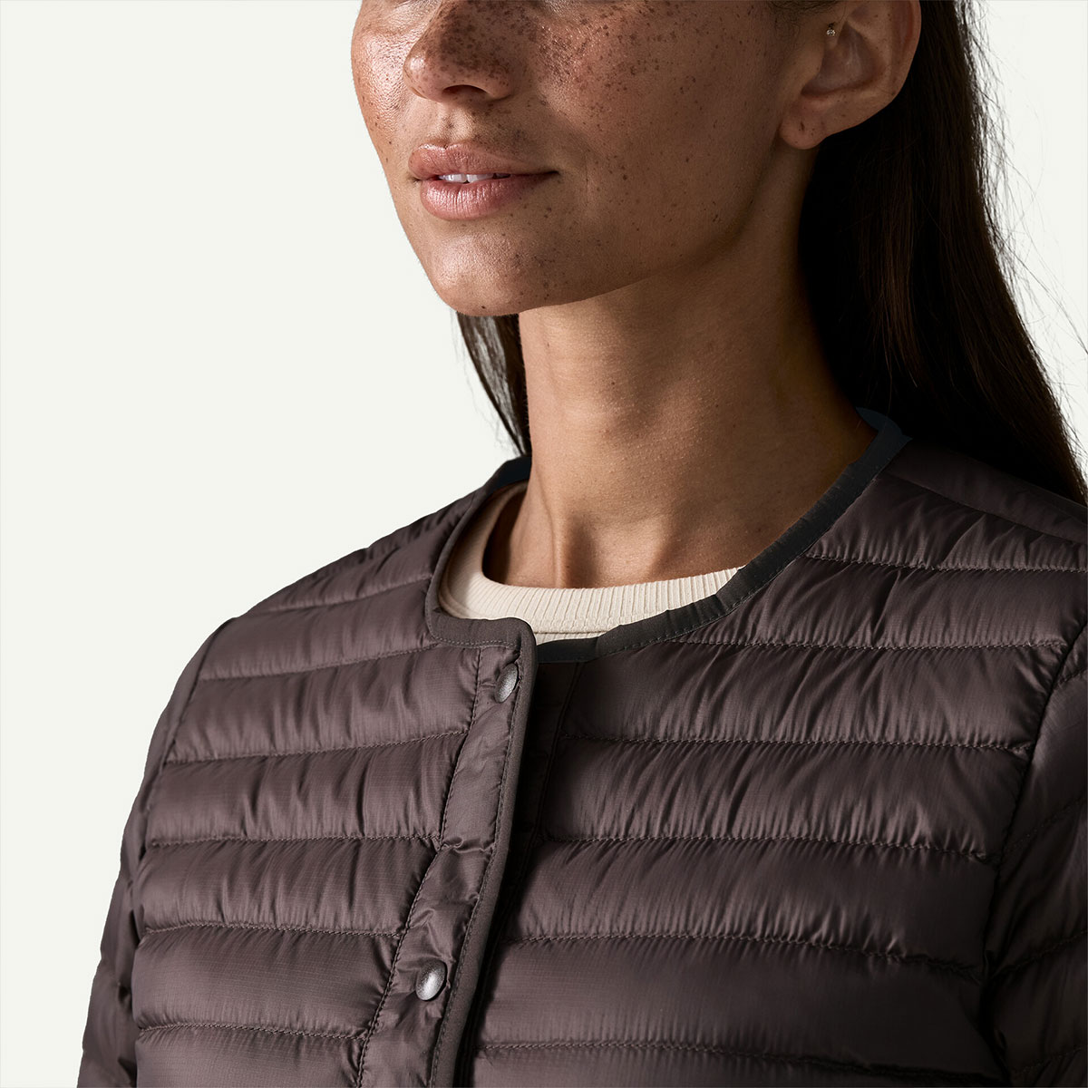 Patagonia  | Women's Lightweight Reversible Down Sweater Cardigan��31905��