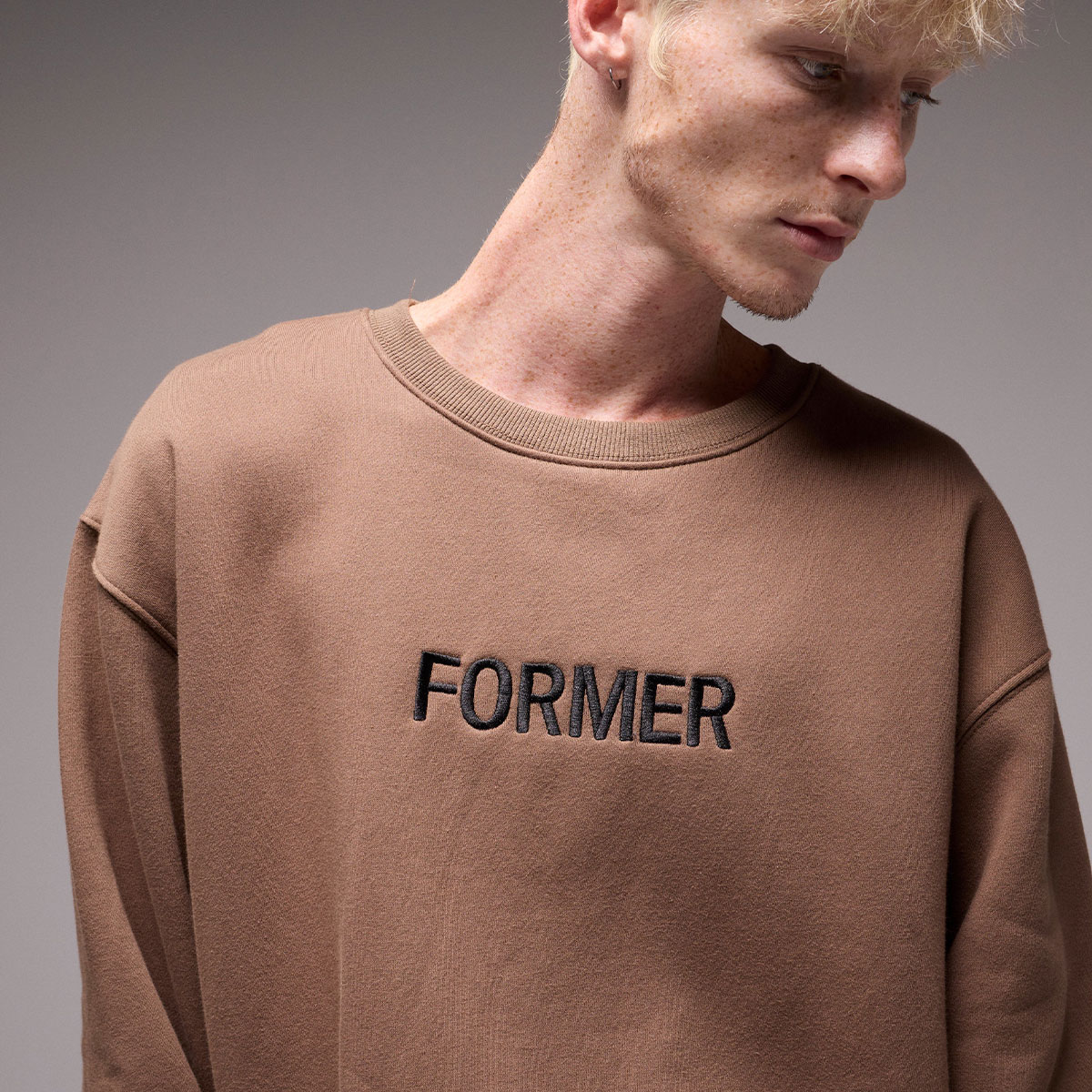 ��30%OFF ���ꥢ��󥹥�����ۥե����ޡ� ��� �������å� �ȥ졼�ʡ� ����ץ� ���� �ɽ� L �����ե��� ���ȥ꡼�� �͵� �֥��� FORMER 2025 ���� | LEGACY EMB CREW��FFL-24221��