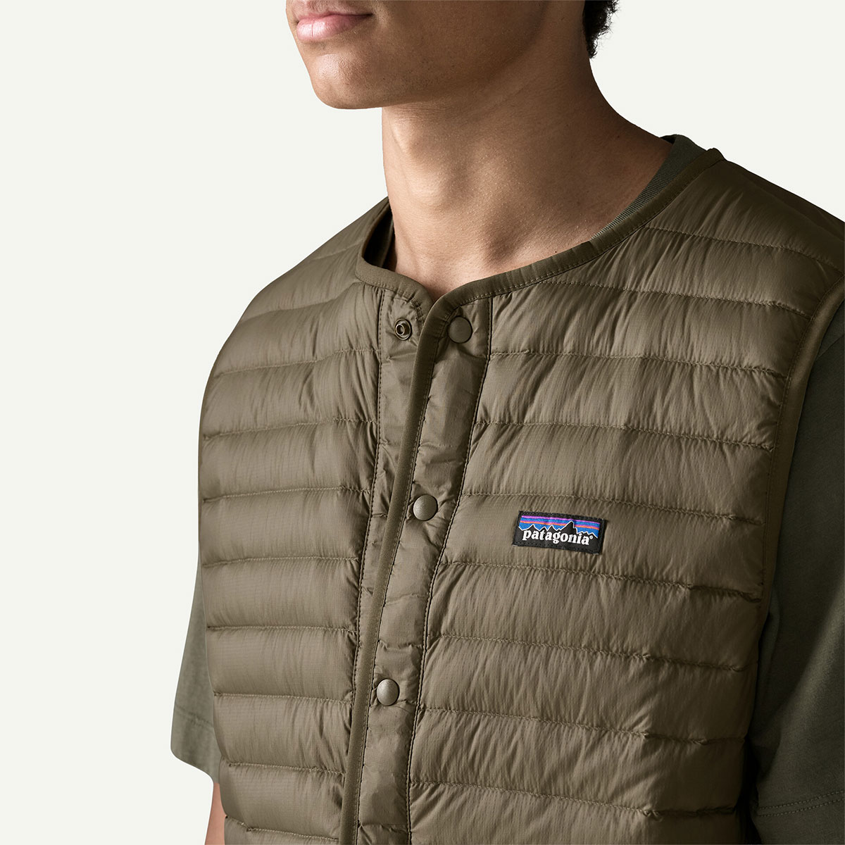 Patagonia  | Men's Lightweight Down Sweater Vest��31915��