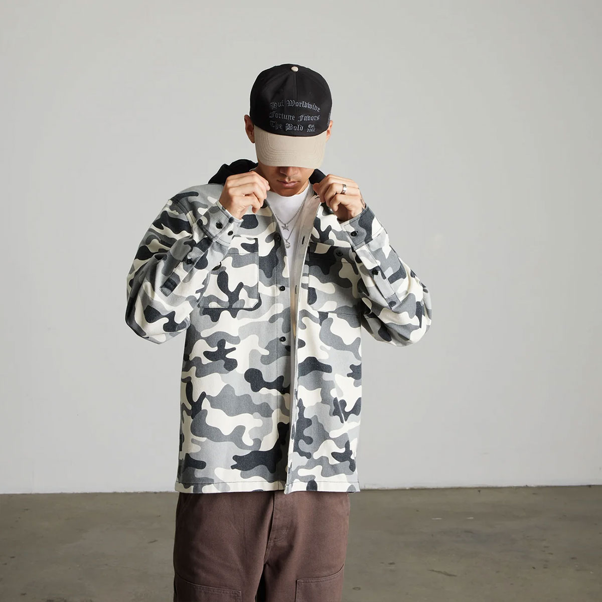 HUF  | OLYMPIA CAMO HOODED OVERSHIRT��BU00289��