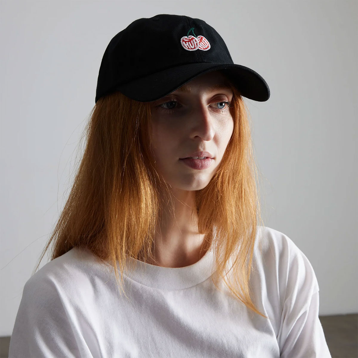 HUF  | CHERRIES 6 PANEL CV HAT��HT00980��